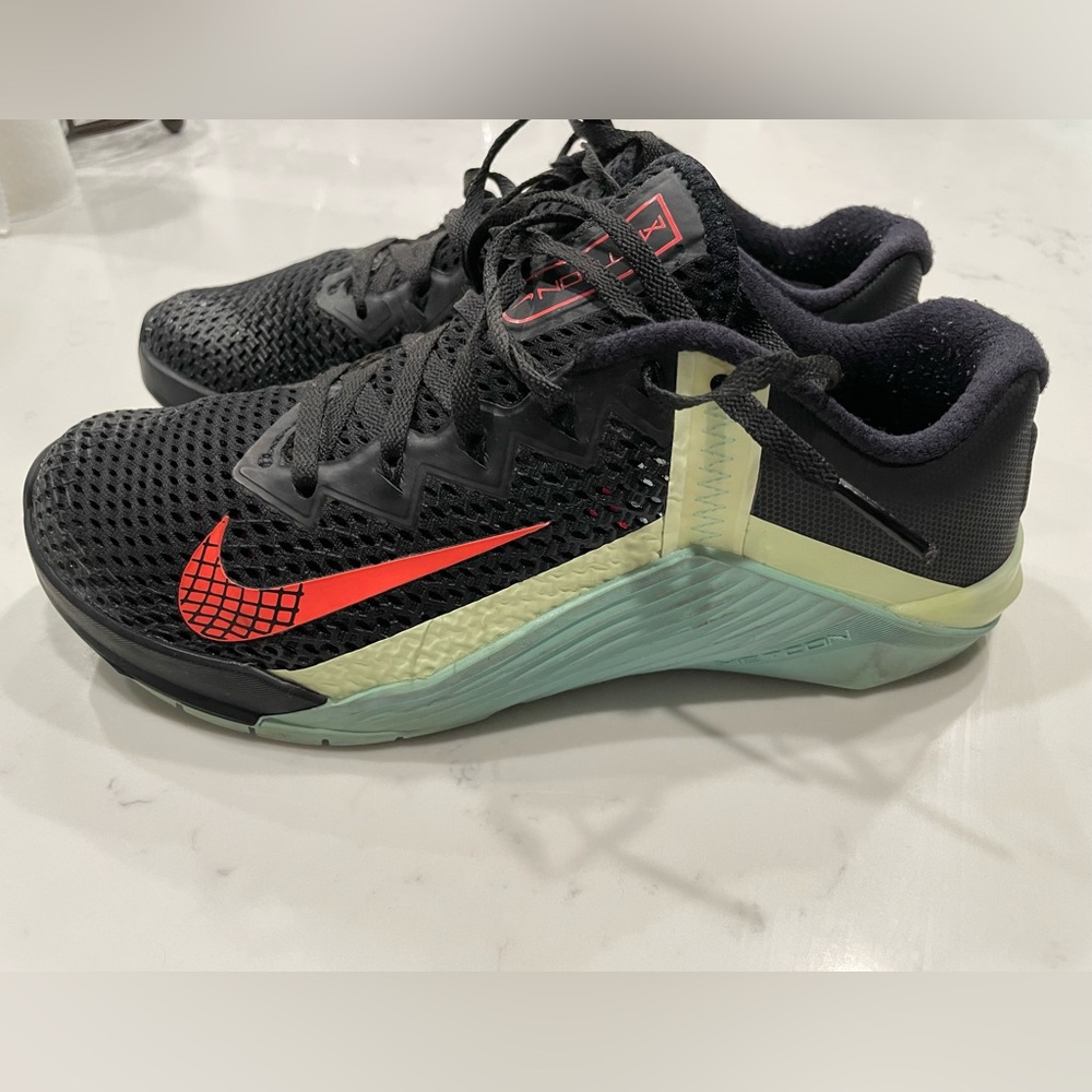 Nike Metcon - Picture 2 of 4
